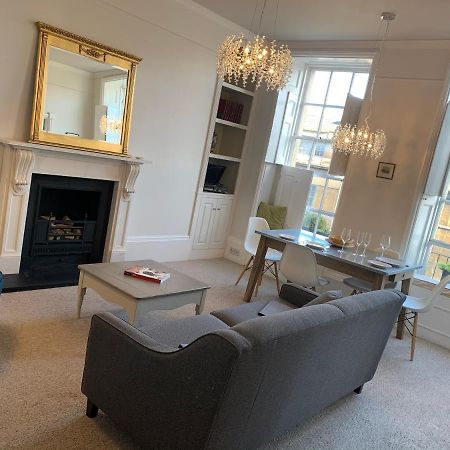 Bijoux Central Bath Period Apartment And Parking Exterior foto