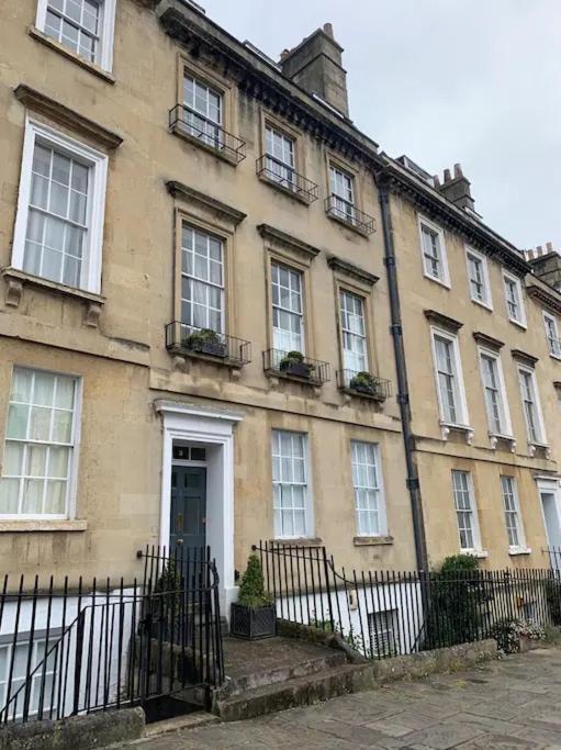 Bijoux Central Bath Period Apartment And Parking Exterior foto